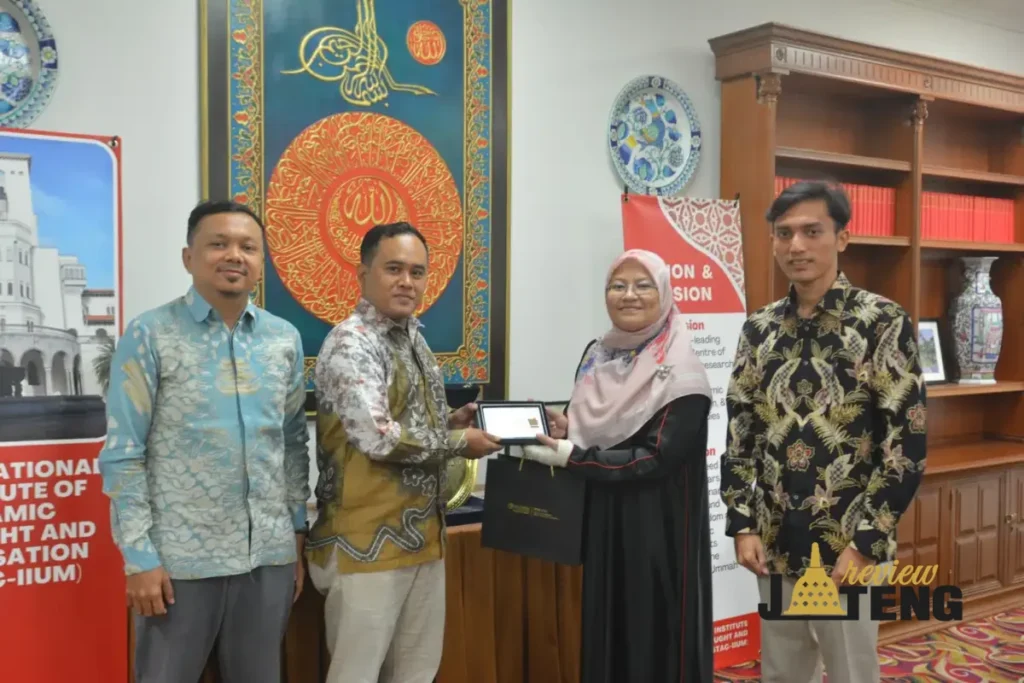 Dosen FUHUM UIN Walisongo Perdalam Moderasi Islam di ISTAC-IIUM Malaysia