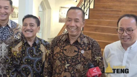 Erupsi Anak Krakatau: Kemendikti Minta Kampus Daring